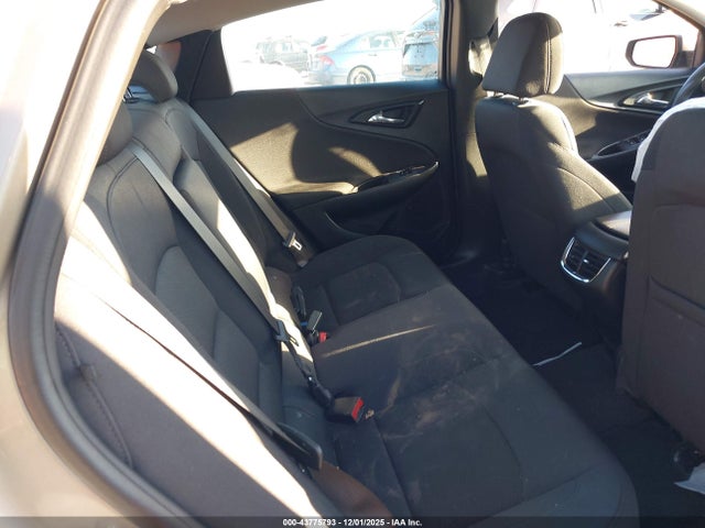 1G1ZD5ST1PF123175 Chevrolet Malibu Fwd 1lt