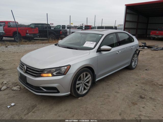 2019 VOLKSWAGEN PASSAT 1VWLA7A30KC003930 Photo 1