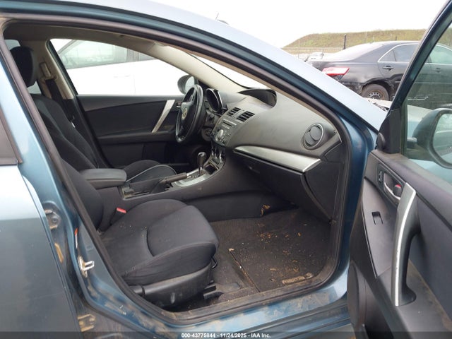 2011 MAZDA MAZDA3 JM1BL1K63B1407878 Photo 4