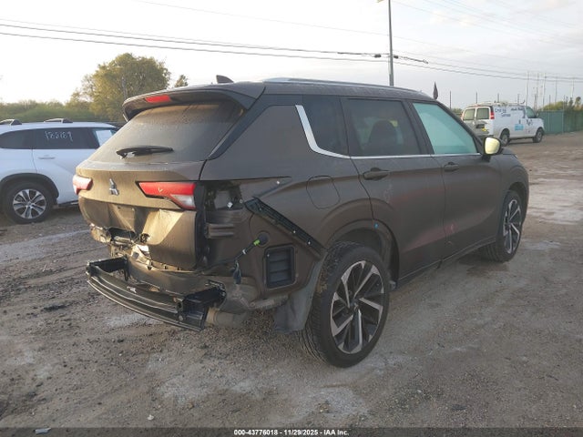 2022 MITSUBISHI OUTLANDER JA4J3VA84NZ090943 Photo 3