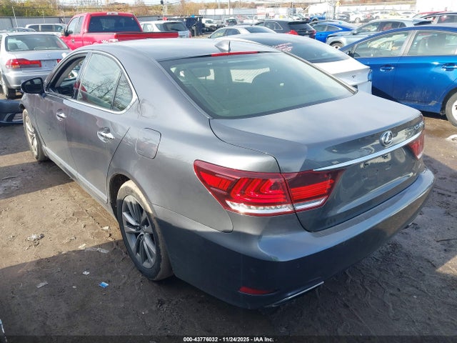 2014 LEXUS LS 460 JTHCL5EF8E5022898 Photo 2