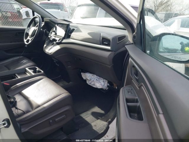 2019 HONDA ODYSSEY 5FNRL6H73KB000629 Photo 4