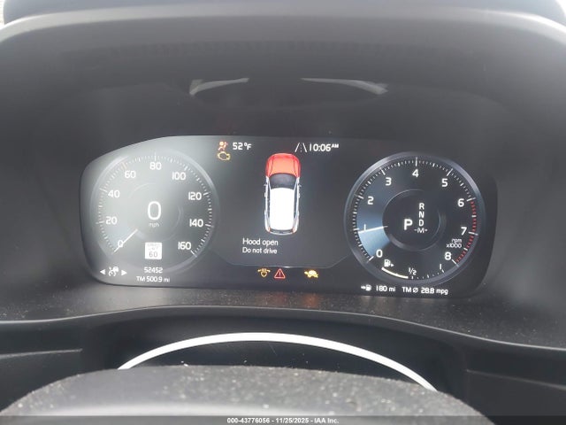 2022 VOLVO XC40 YV4162UM2N2661341 Photo 6