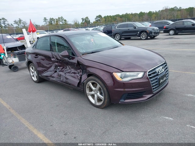 2015 AUDI A3 WAUBFGFFXF1021160 Photo 0