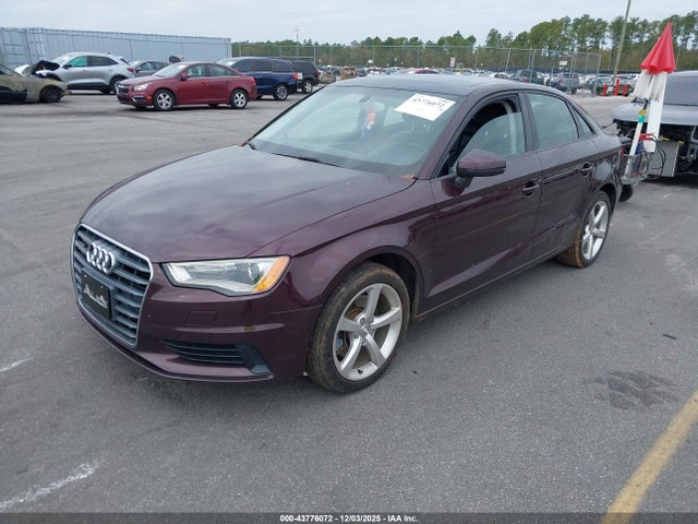 2015 AUDI A3 WAUBFGFFXF1021160 Photo 1