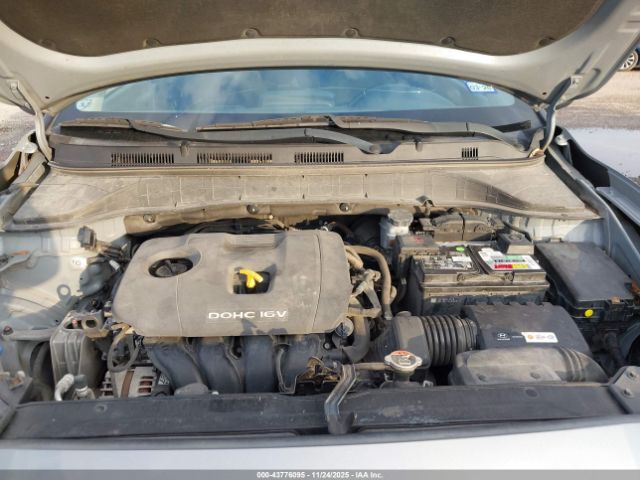 2018 HYUNDAI KONA KM8K22AA0JU135815 Photo 9