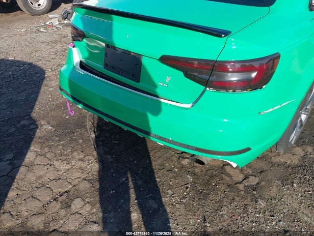 43776163 :رقم المزاد ، WAUFNAF42HN042953 vin ، 2017 Audi A4 2.0t Premium مزاد بيع