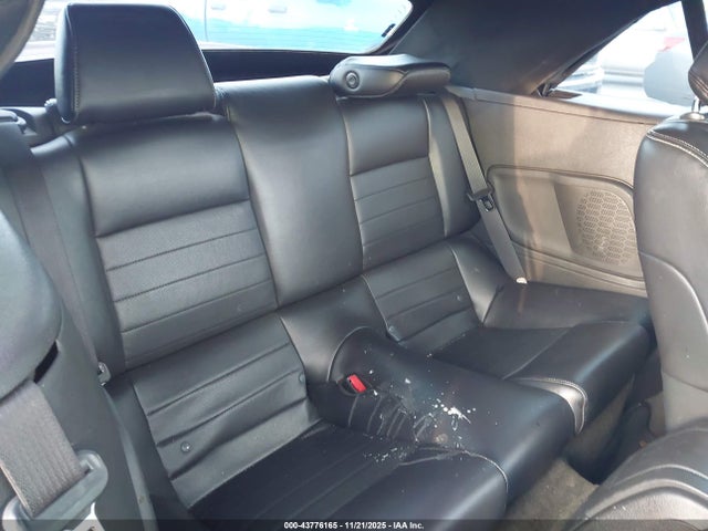 Продажа на аукционе авто 2014 Ford Mustang V6 Premium, vin: 1ZVBP8EM9E5255655, номер лота: 43776165