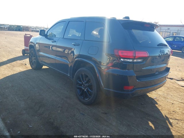 Продаж на аукціоні авто 2018 Jeep Grand Cherokee Altitude 4x4, vin: 1C4RJFAG0JC122263, номер лоту: 43776235