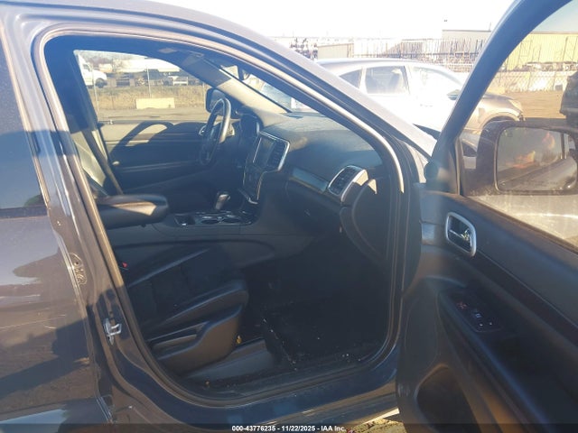 Продаж на аукціоні авто 2018 Jeep Grand Cherokee Altitude 4x4, vin: 1C4RJFAG0JC122263, номер лоту: 43776235