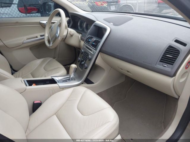 2011 VOLVO XC60 YV4940DZ4B2217964 Photo 4