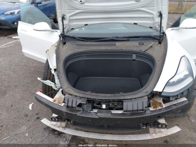 2018 TESLA MODEL 3 5YJ3E1EAXJF153056 Photo 9