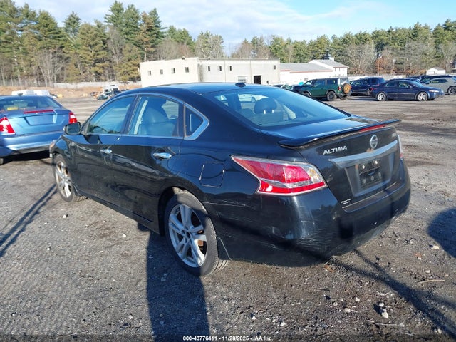 43776411 :رقم المزاد ، 1N4BL3AP1FC114390 vin ، 2015 Nissan Altima 3.5 Sl مزاد بيع