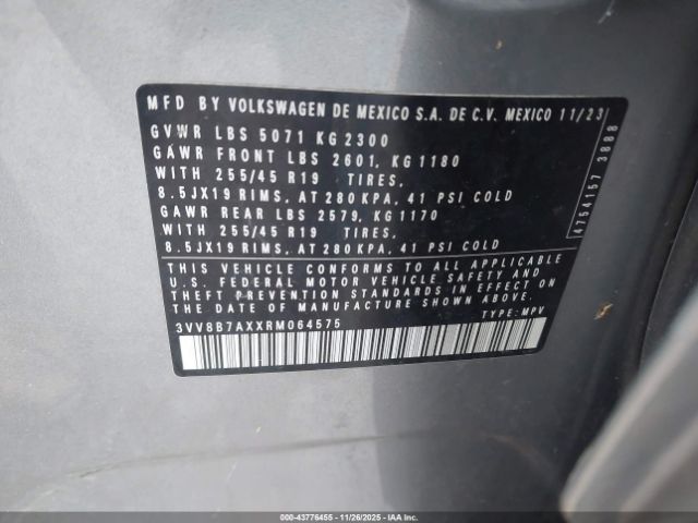 2024 VOLKSWAGEN TIGUAN 3VV8B7AXXRM064575 Photo 8