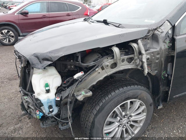 2018 CADILLAC XT5 1GYKNDRS1JZ170154 Photo 5
