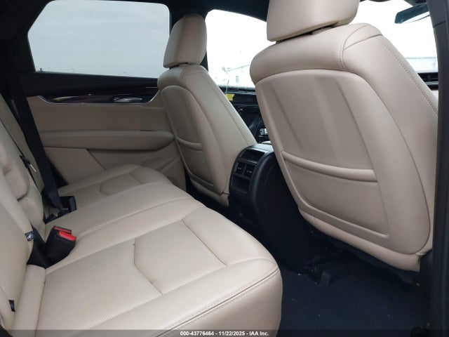 2018 CADILLAC XT5 1GYKNDRS1JZ170154 Photo 7
