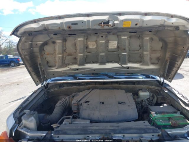 2007 TOYOTA FJ CRUISER JTEBU11F070100837 Photo 9