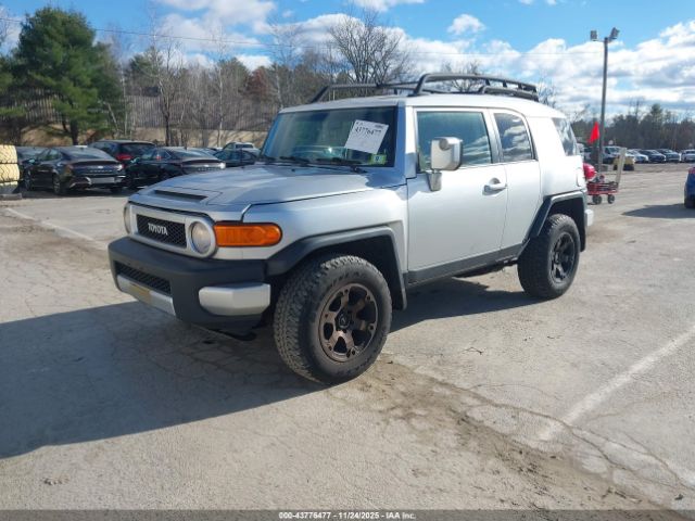 2007 TOYOTA FJ CRUISER JTEBU11F070100837 Photo 1
