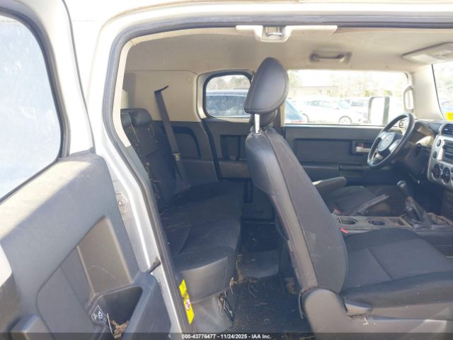 2007 TOYOTA FJ CRUISER JTEBU11F070100837 Photo 7