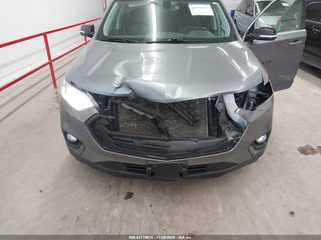 1GNERGKW5LJ322340 Chevrolet Traverse Fwd Lt Cloth