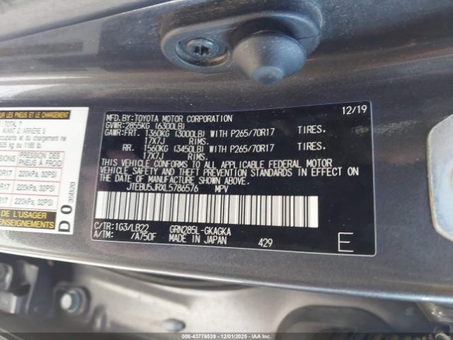 2020 TOYOTA 4RUNNER JTEBU5JRXL5786576 Photo 8