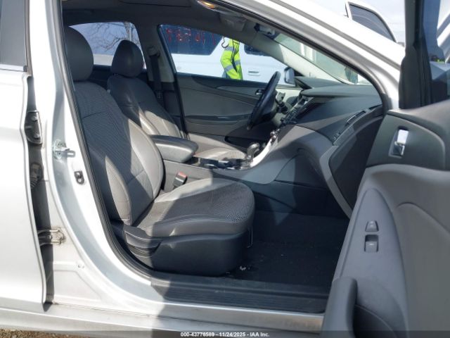 2011 HYUNDAI SONATA 5NPEC4AC1BH049646 Photo 4