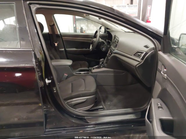 KMHD74LF5JU619722 Hyundai ELANTRA SE