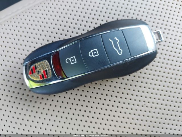 2025 PORSCHE MACAN WP1AA2A52SLB01936 Photo 10