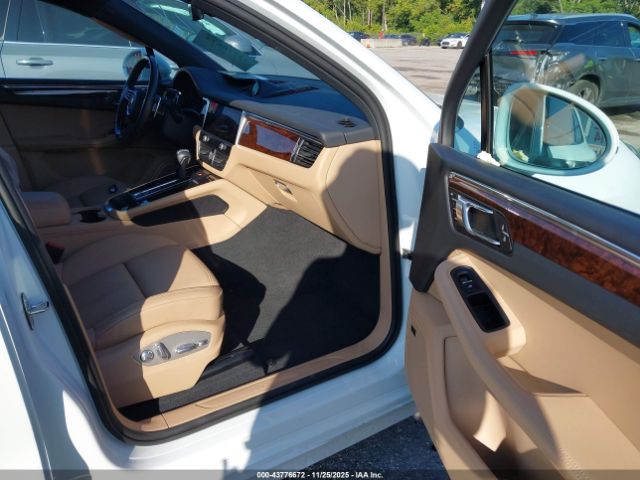 2025 PORSCHE MACAN WP1AA2A52SLB01936 Photo 4