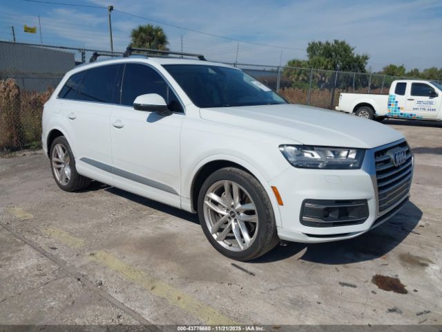2018 AUDI Q7 WA1VAAF78JD055121
