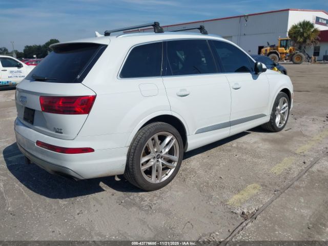 2018 AUDI Q7 WA1VAAF78JD055121 Photo 3