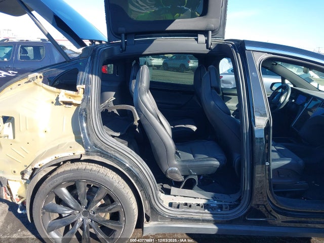 2018 TESLA MODEL X 5YJXCBE24JF114887 Photo 7