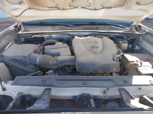 Продажа на аукционе авто 2016 Toyota Tacoma Sr5 V6, vin: 3TMAZ5CN4GM022718, номер лота: 43776710