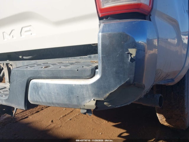 Продажа на аукционе авто 2016 Toyota Tacoma Sr5 V6, vin: 3TMAZ5CN4GM022718, номер лота: 43776710