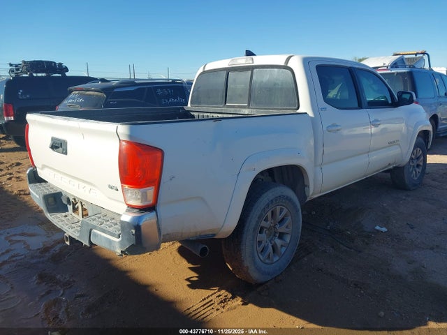 Продажа на аукционе авто 2016 Toyota Tacoma Sr5 V6, vin: 3TMAZ5CN4GM022718, номер лота: 43776710