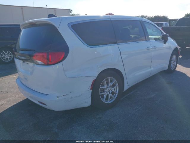 2024 CHRYSLER VOYAGER 2C4RC1CG5RR130016 Photo 3