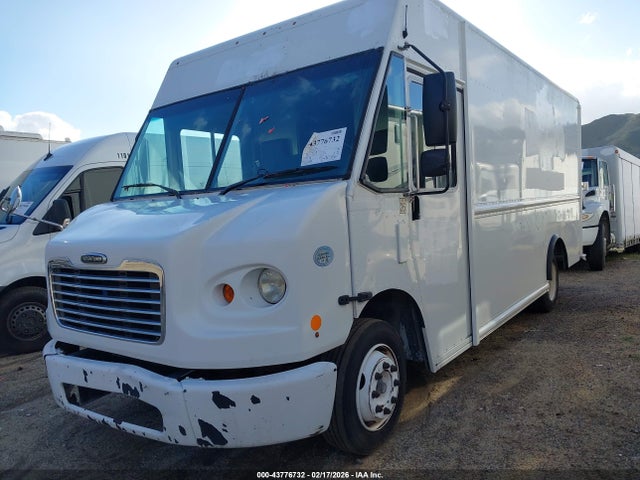 4UZAAPFD6JCJT3961 Freightliner Mt45