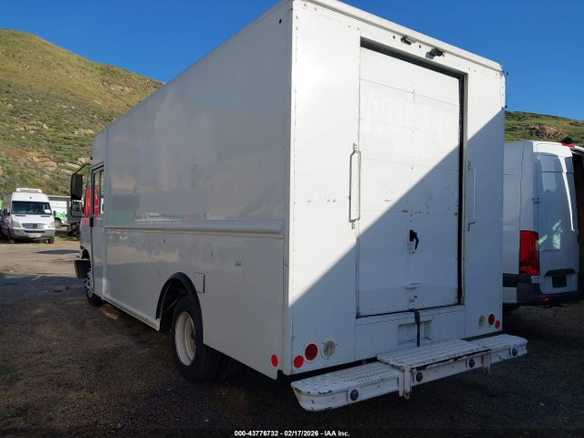 4UZAAPFD6JCJT3961 Freightliner Mt45