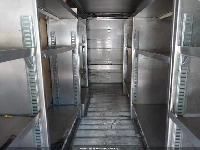 4UZAAPFD6JCJT3961 Freightliner Mt45