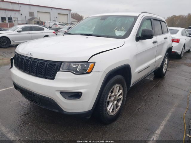 2019 JEEP GRAND CHEROKEE 1C4RJEAG8KC752365 Photo 1