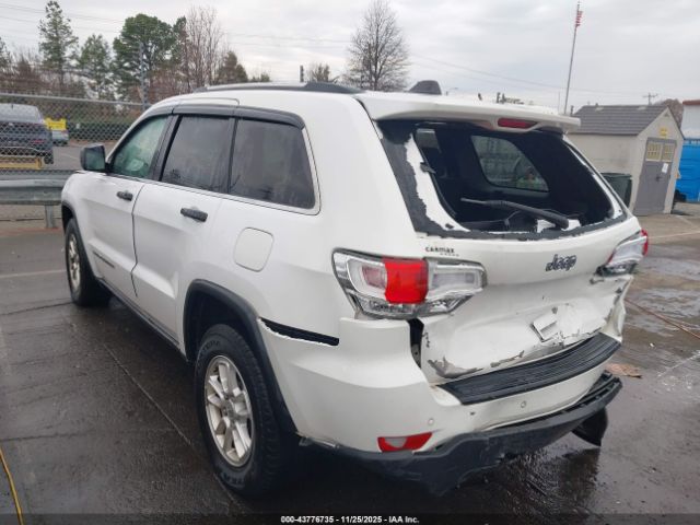 2019 JEEP GRAND CHEROKEE 1C4RJEAG8KC752365 Photo 2
