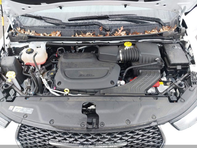 2025 CHRYSLER PACIFICA 2C4RC1BG7SR527962 Photo 9