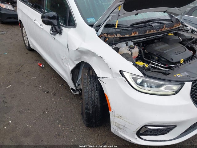 2025 CHRYSLER PACIFICA 2C4RC1BG7SR527962 Photo 5