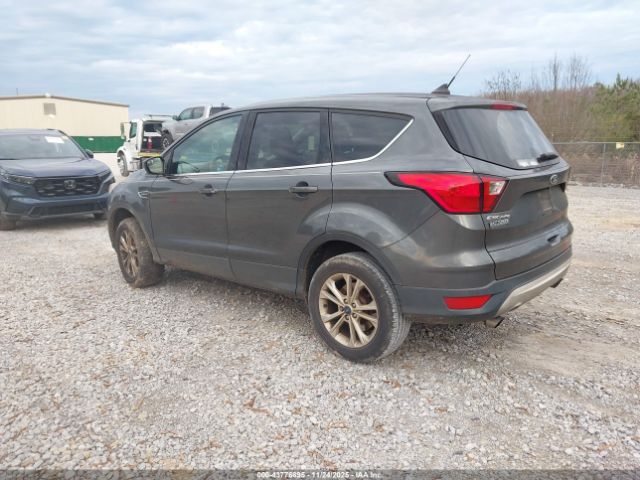 2019 FORD ESCAPE 1FMCU0GD8KUB35308 Photo 2