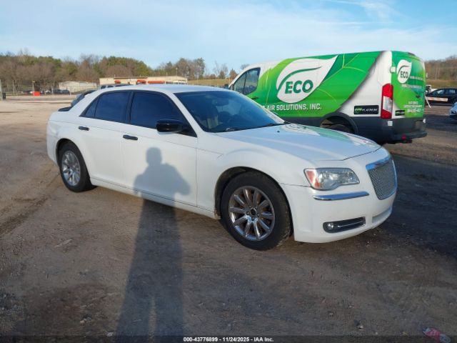 2011 CHRYSLER 300 2C3CA5CG0BH592289