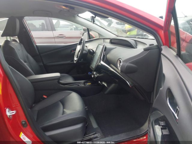 2021 TOYOTA PRIUS PRIME JTDKAMFP6M3172104 Photo 4