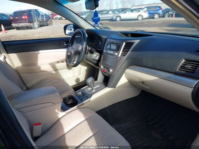 2013 SUBARU LEGACY 4S3BMBC63D3047701 Photo 4