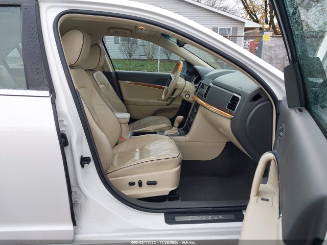 2010 LINCOLN MKZ 3LNHL2GC5AR610270 Photo 4
