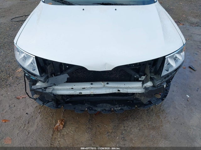 2010 LINCOLN MKZ 3LNHL2GC5AR610270 Photo 5