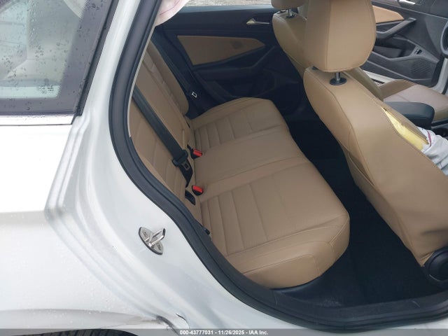 3VWE57BU9MM082889 Volkswagen Jetta 1.4t Sel